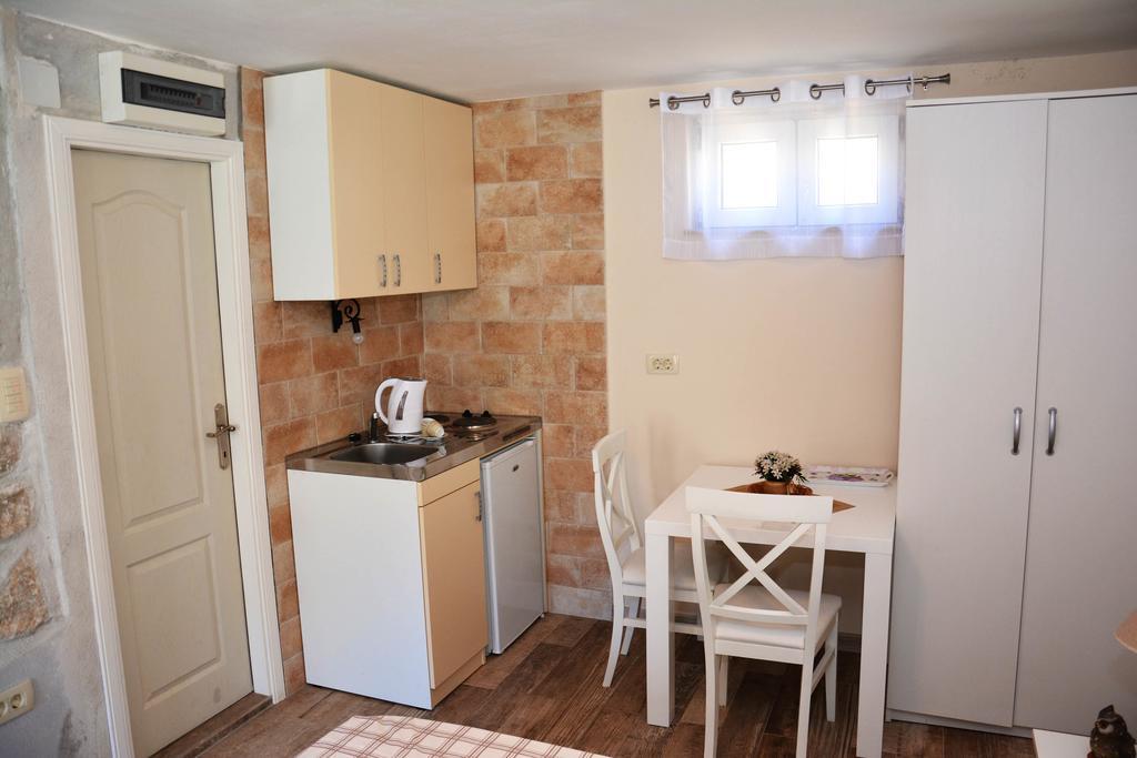 Apartments Tre Sorelle Котор Екстер'єр фото